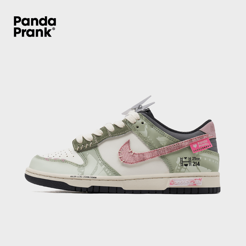 dunk low panda women