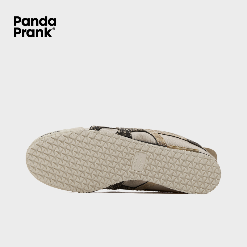 Collapse Wilderness - Unisex MEXICO 66 slip-on Low