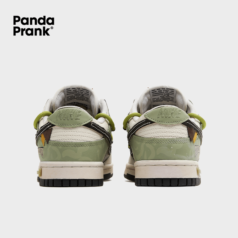 Panda Dunks Legit Check SB Dunk Low Pro OG Qs Panda Pigeon Special